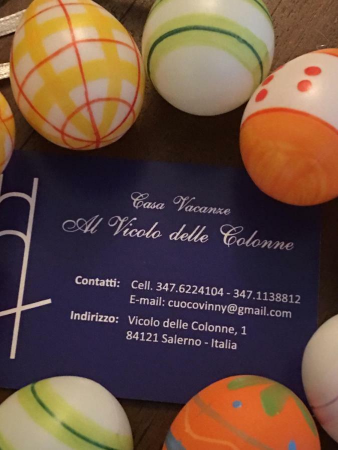 Casa Vacanza "Al Vicolo Delle Colonne" Salerno Zewnętrze zdjęcie